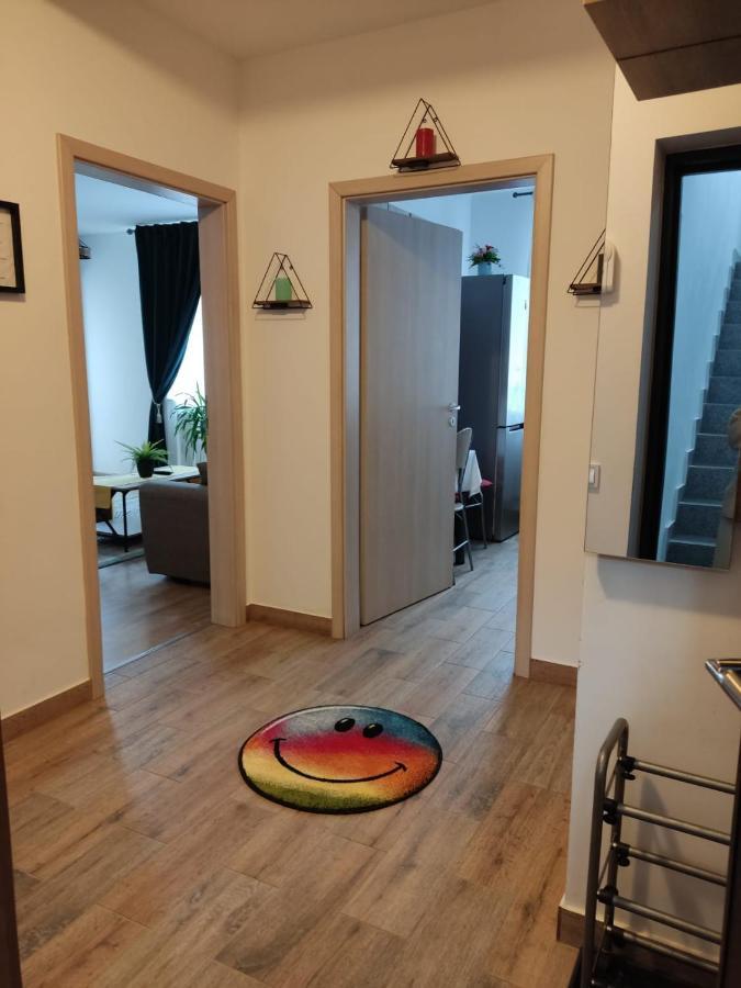 Cozy Apartment In Rasnov Ngoại thất bức ảnh