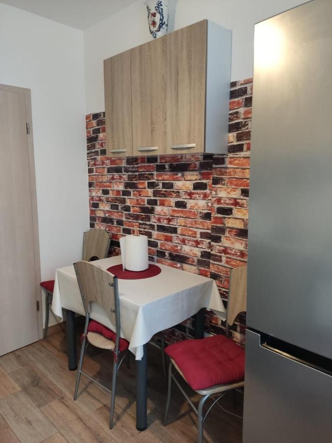 Cozy Apartment In Rasnov Ngoại thất bức ảnh